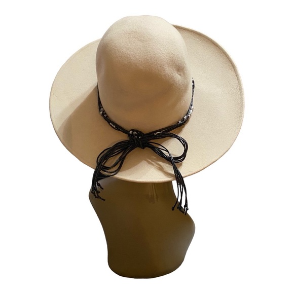 Price is Firm - Wind River 1850 Rockmount Derma shape Weatherized Wool Hat - Picture 4 of 5